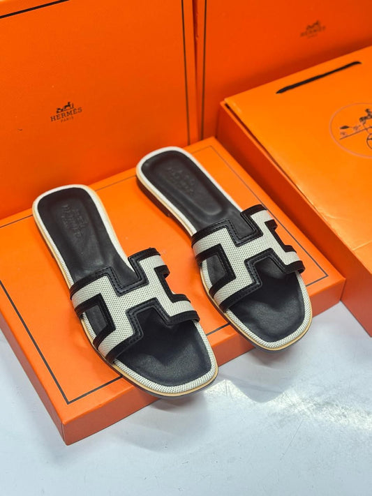 Hermès Oran Sandal (Canvas and Black Leather)