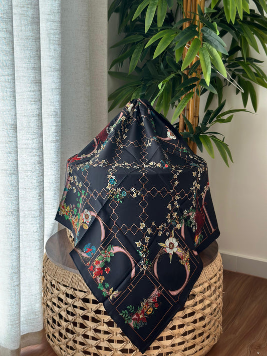 Gucci Flora Diamond Print Silk Scarf (Black)